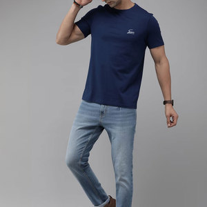 Camiseta de Manga Corta Azul Marino para Hombre SONISPO, Corte Regular, Cuello Redondo, Informal, de Algodón Transpirable, con Logotipo Estampado en la Parte Delantera - Product Image 4