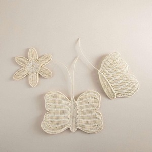 Joli papillon rustique suspendu en rotin naturel décoration murale en osier pour chambre d'enfants chambre enfants Vietnam - Product Image 1
