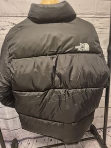 Chaqueta Inflable Retro Nuptse 700 de 1996 para Hombre de The North Face, Chaqueta Inflable Negra de Primera Calidad para Invierno, Cálida, con Logotipo Bordado - Product Image 2
