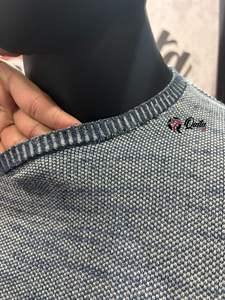 เสื้อสเวตเตอร์ถักแบบมีสายสำหรับผู้ชายเสื้อสเวตเตอร์คอกลมผ้าฝ้ายถักสีทึบสำหรับทุกเพศ - Product Image 3