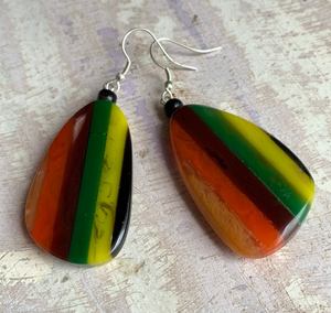 Pendientes de gota de resina epoxi de estilo bohemio de la mejor calidad, accesorios de moda coloridos para mujeres directamente de exportaciones descaradas - Product Image 3