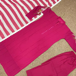 HERMOSO TRABAJO BORDADO FANTASÍA KURTI-FONDO CON FANCY DUPATTA - Product Image 1