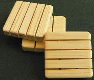 Porte-savon en bambou fait main au fini naturel, forme rectangulaire durable et antidérapante pour lavabo de salle de bain, écologique - Product Image 2