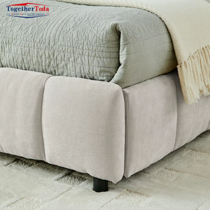 เตียงขนาดคิงไซส์ทันสมัยผ้ากำมะหยี่นุ่มพร้อมโครงสร้างไม้ทันสมัยเฟอร์นิเจอร์ห้องนอน - Product Image 6