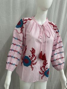 Chemisiers décontractés pour femmes avec broderie Tops à col rond à manches longues en popeline pour les saisons printemps été hiver - Product Image 2