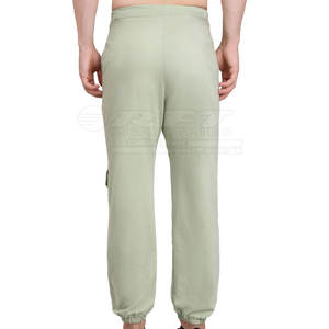 Pantalones de chándal modernos para hombre con diseño de color sólido mínimo adecuado para gimnasio de viaje y trajes de todos los días pantalones de chándal - Product Image 4