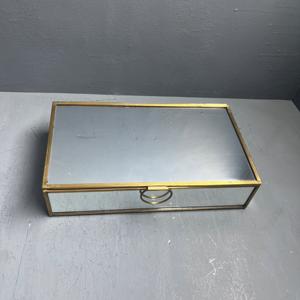 Caja de joyería, organizador de almacenamiento, caja de joyería con espejo y acabado en latón - Product Image 3