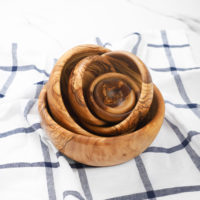 Ensemble de 6 bols en bois faits à la main, écologiques, durables, non toxiques, petites/moyennes tailles, en bois d'olivier, revêtement en bois organique sans produits chimiques SKU BS011