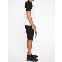 Vente en gros de chemises et shorts pour hommes personnalisés à bas prix, 100% coton, rouge et noir, respirants, séchage rapide, col rond, décontractés
