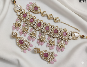 <b>Antique</b> <b>Gold</b> Plated Beautiful Stunning Kundan Crystal Dangle Drop Choker Wedding Necklace Jewelry With Earrings & Mangtika Women - Product Image 1