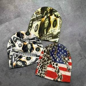 Berretti a Maglia Camouflage Reversibili Personalizzati in Acrilico con Fodera Interna in Seta - Product Image 2