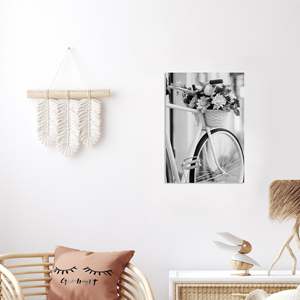 Impresión Artística de Naturaleza Muerta con Bicicleta en Formato DIN A3 sobre Papel - Product Image 3