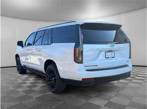 Cadillac Escalade ESV Sport Platinum d'occasion 2023 - Product Image 4