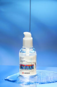 [ABEREDE] Principle Nature Rich Hydrated Serum ayuda a iluminar el tono de la piel y minimizar la aparición de líneas finas y arrugas - Product Image 3