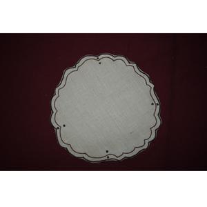 Mantel Individual de Yute Natural con Borde Festoneado de 38 cm de Diámetro para Uso en el Hogar, Restaurantes y Hoteles, Disponible para Exportación - Product Image 4