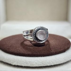 925 Sterling Silver Vintage Eternity Vermeil Anneaux Rose Quartz Gemstone Lunette Setting Handmade Designer Unique pour la fête - Product Image 4