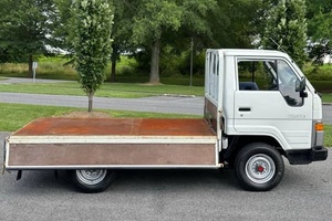 TOYOTA HI-ACE 4x4, boîte manuelle 5 vitesses, extrêmement propre, prêt pour la livraison - Product Image 5