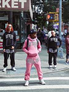 Ensemble de pantalons de survêtement à capuche en coton pour hommes coupe ample unisexe Streetwear brodé personnalisé survêtement survêtement avec pantalon empilé - Product Image 4