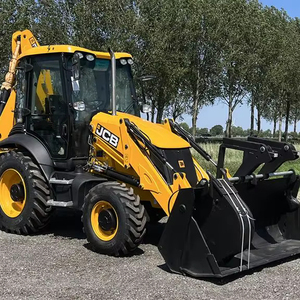 รถแบคโฮมือสอง JCB Kubota รุ่น 3CX ใช้ได้กับรถแทรกเตอร์ขนาดเล็ก 4x4 พร้อมบุ้งกี๋ขนาด 1.1 เมตร 8 ตัน เครื่องยนต์ 53 กิโลวัตต์  พร้อมเกียร์และปั๊ม  ขายดี - Product Image 1