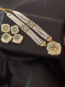 Nuevo conjunto de collar de joyería india de rodadura para collar de mujer y niña, regalo especial para ocasiones festivas. - Product Image 4