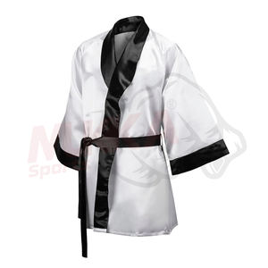 Bata de Boxeo Personalizada 2025, Ecológica, Transpirable, con Capucha, para Hombre y Mujer, Personalización Completa, MUKKA SPORTS, Muay Thai - Product Image 4