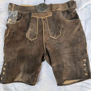 กางเกงขาสั้นหนังคุณภาพสูง Oktobarfest สำหรับผู้ชายและผู้หญิง ชุดบาวาเรียนประดับกระดุม พร้อมขนาดต่างๆ - Product Image 3