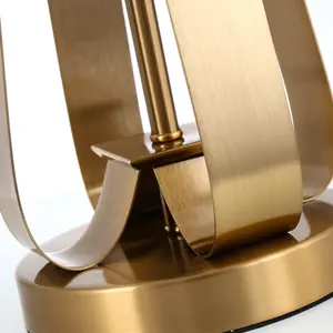 Lampe de table TundraGold de style moderne, corps en laiton, abat-jour ovale blanc cassé, LED E26, fonctionne sur piles, pour bureau, chambre à coucher, salle de lecture - Product Image 2