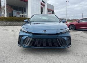 Sedán de Pasajeros Nuevo 2026 Económico para SE FWD, Transmisión Automática, Emisión Euro VI, Interior Oscuro, Cámara Trasera, en Venta - Product Image 2