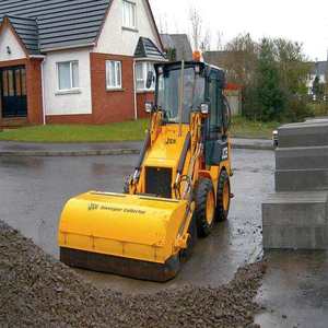 Retroexcavadora JCB 1CX Usada, Cargadora Frontal y Trasera, Precio Competitivo, Oferta Limitada, Incluye Motor - Product Image 1