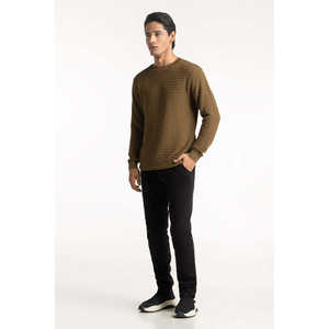 เสื้อสเวตเตอร์คอกลมแขนสั้นผู้ชาย ผ้าฝ้าย 100% สำหรับฤดูหนาว ระบายอากาศได้ดี พิมพ์ลายโลโก้ตัวอักษร MN-SWT-WS24-012 - Product Image 1