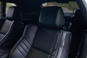 USADO LHD/RHD 2015 D0DGE CHALLENGER SRT HELLCAT - Product Image 4