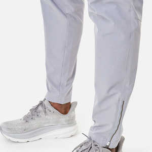 Top qualité coupe régulière fermeture éclair à manches longues vêtements de rue ensemble de survêtement personnalisé étiquette respirant surdimensionné ensemble de survêtement pour hommes - Product Image 4