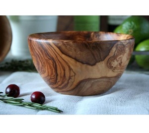 Ensaladera de madera de teca natural con acabado seguro para alimentos de alta calidad - Product Image 1