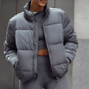 เสื้อแจ็คเก็ตพัฟเฟอร์ผู้หญิง แบรนด์ K.p International ขายส่ง สำหรับฤดูหนาว มีฮู้ด ซิป สีดำ ความยาวปกติ ผ้าฝ้าย คุณภาพสูง - Product Image 1