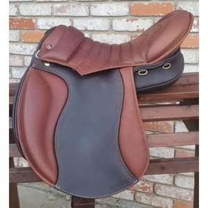 Sillín inglés de cuero de vaca Real de árbol de madera negra duradero y absorbente del sudor para carreras de caballos Material de cuero genuino - Product Image 3