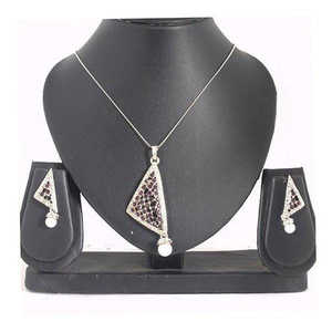 Kriaa 1200417, conjunto de colgantes de piedra austriaca púrpura, abalorios de aleación de Zinc con patrón de número Chapado en plata y oro para regalo - Product Image 1