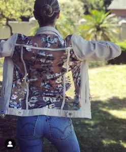 แจ็กเก็ตผ้ายีนส์ลูกไม้อ่อนหวานทรงหลวมสำหรับผู้หญิงแจ็กเก็ตยีนส์ลำลองแฟชั่นโอเวอร์ไซส์สำหรับผู้หญิงย้อมสีธรรมดา - Product Image 4