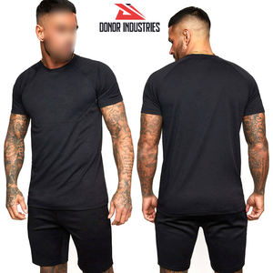 Nouvel arrivage du meilleur fournisseur d'ensemble de vêtements d'extérieur courts stylés et décontractés pour hommes, couleurs contrastées personnalisées et respirantes pour la saison d'automne - Product Image 4