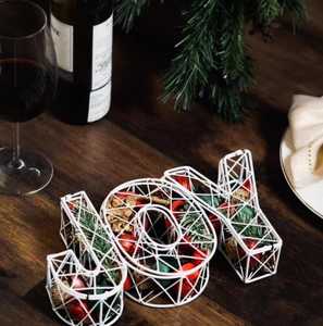 Set de Potpourri en Jaula Metálica con Aroma a Joya |   Centro de Mesa Navideño Aromático |   Decoración Navideña de Alambre Blanco - Product Image 5