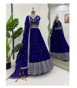 Designer Heavy Boutique Collection Faux Georgette Lehenga Choli avec séquence et fil parfait pour les mariages au meilleur prix - Product Image 1