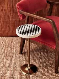 Table console en métal faite à la main au design moderne avec rangement pour le salon Décoration de la maison - Product Image 4