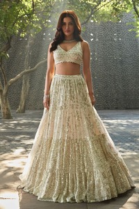 Venta caliente exclusiva fiesta blanca boda ropa festiva hermosa Lehenga Choli Georgette secuencia trabajo monedero étnico adultos - Product Image 2