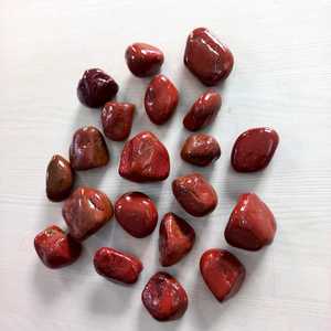 Décoration de jardin de revêtement chimique poli de cailloux d'agate de jaspe rouge rond brillant élevé pour la couverture de sol extérieure de paysage - Product Image 3