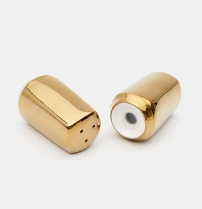 Ensemble de salière et poivrière en laiton poli de qualité supérieure, design rond moderne, luxueux, élégant, durable, de haute qualité, essentiel pour la cuisine et la salle à manger - Product Image 5