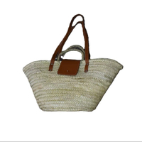 Sac seau en paille de style vintage avec deux poignées et fermeture ouverte pour femmes par Moroccansoul, fabriqué au Maroc, modèle 776