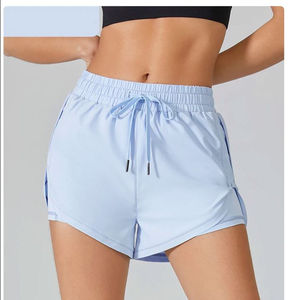 Shorts de détente pour femmes, matière confortable pour les journées intérieures décontractées, coupe régulière, style moderne, shorts chauds, taille élastique, 100% - Product Image 2
