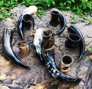 แก้วทัมเบลอร์รูปเขาควายขัดเงาพร้อมขอบโลหะงานหัตถกรรมตามธรรมชาติ - Product Image 6