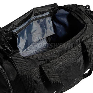 Sacs de sport robustes pour clubs sportifs à prix de gros – Accessoires fiables avec séparation humide/sec - Product Image 2