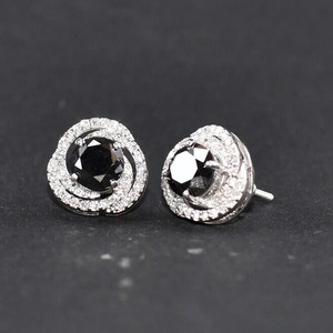 Pendientes de plata esterlina hermosos de moissanita blanca y negra, pendientes de tuerca, joyería personalizada - Product Image 3