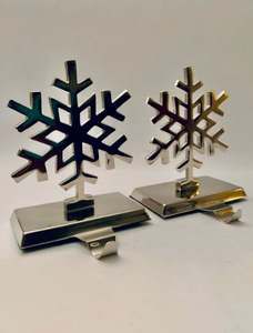 Colgador moderno de plata para medias con acabado de espejo Ideal para REGALOS FESTIVOS elegantes de vacaciones y exhibición de decoración elegante - Product Image 4